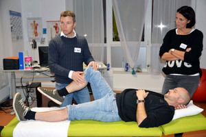 Dr. Marco Hartl (links)