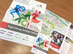 Werbefolder und Plakat